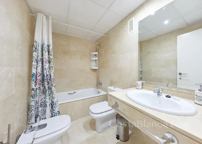 Luxury, Newly Renovated 1-bedroom By The * Benidorm