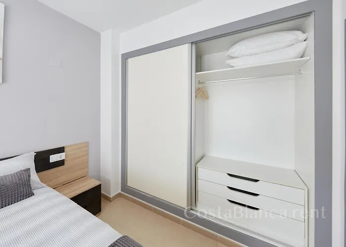 Apartament Luxury, Newly Renovated 1-bedroom By The Benidorm
