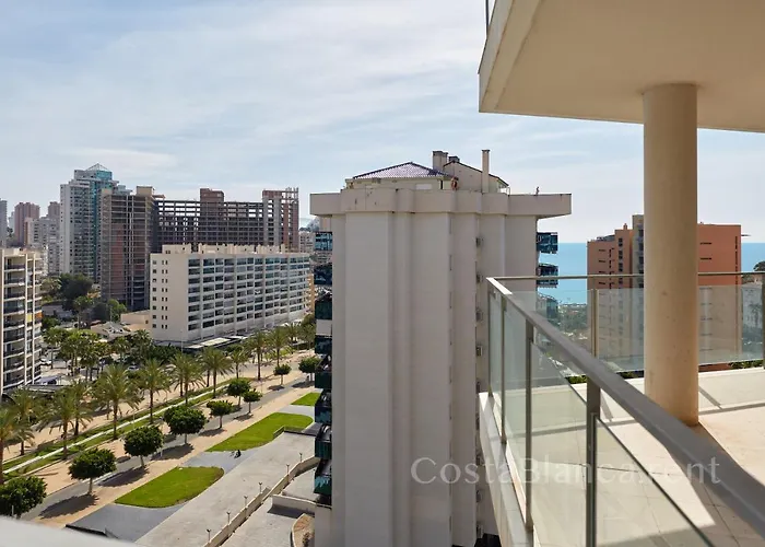 Luxury, Newly Renovated 1-bedroom By The Benidorm