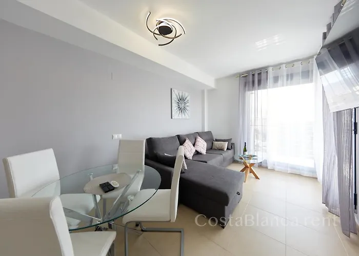 Luxury, Newly Renovated 1-bedroom By The Apartament